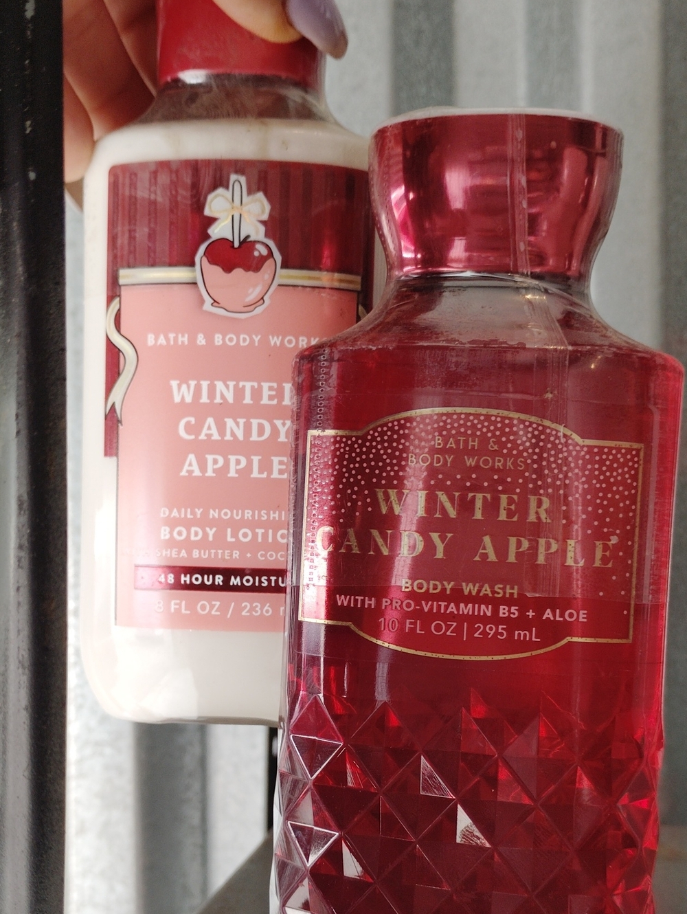 Bath & Body Works Winter Candy Apple Body Wash and Lotion Set New